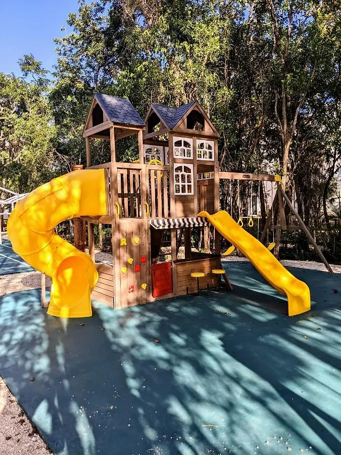 2-Bedroom Condo By The Jungle W/ Swimming Pool 莫雷洛斯港